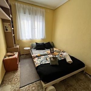 Habitación Económica con 2 Camas Individuales